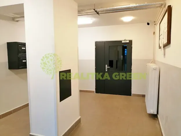 Prodej bytu 2+1, Veselí nad Lužnicí, Ak. Bydžovského, 60 m2