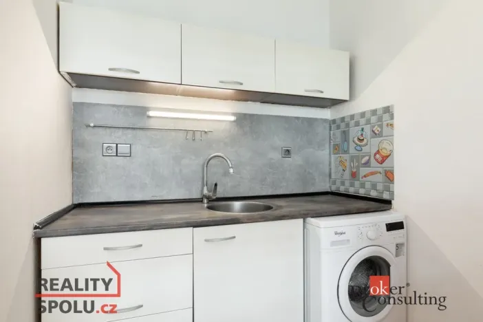 Pronájem bytu 1+kk, Ostrava - Výškovice, Výškovická, 27 m2