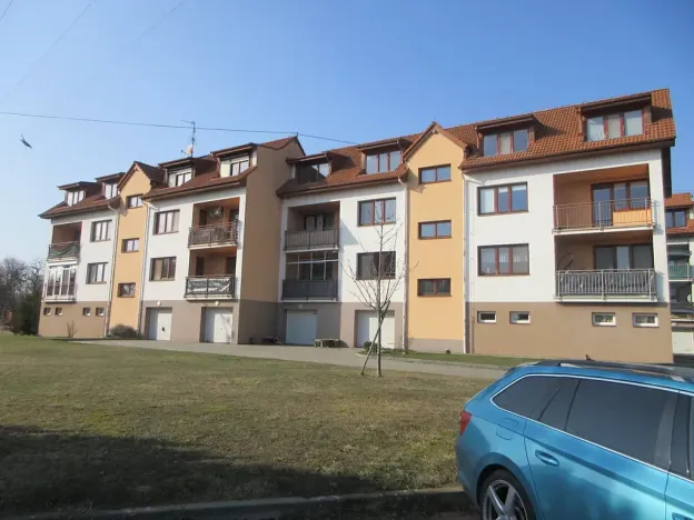 Prodej bytu 2+kk, Šaratice, Slunná, 53 m2