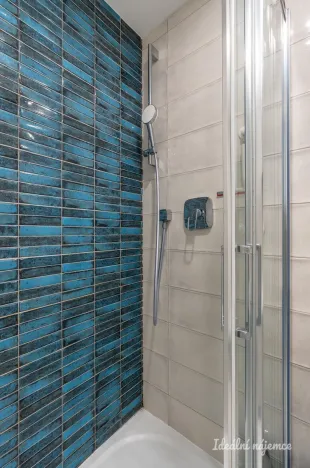 Pronájem bytu 1+kk, Praha - Vršovice, Černomořská, 51 m2