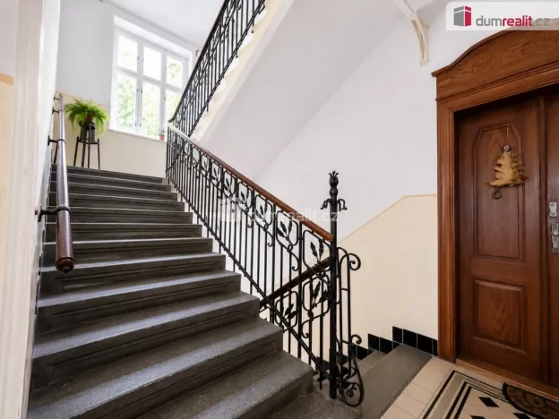 Pronájem bytu 3+1, Praha - Smíchov, Bieblova, 75 m2