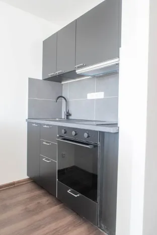 Pronájem bytu 1+kk, Praha - Modřany, Pertoldova, 29 m2