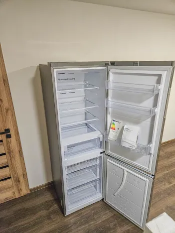 Pronájem bytu 1+kk, Praha - Modřany, Pertoldova, 29 m2