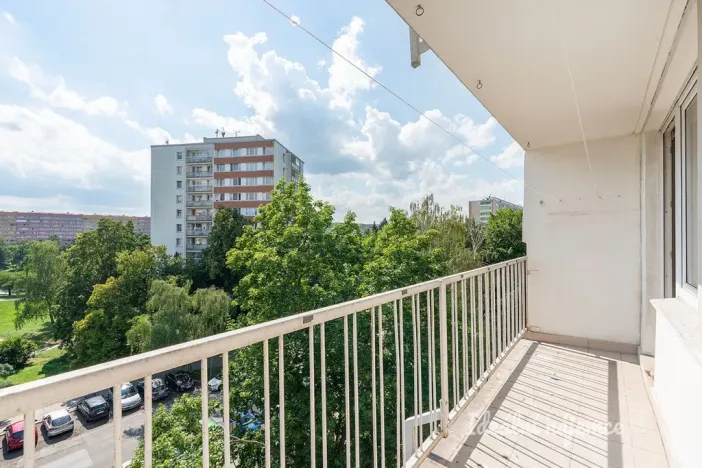 Pronájem bytu 2+kk, Praha, Jablonecká, 40 m2