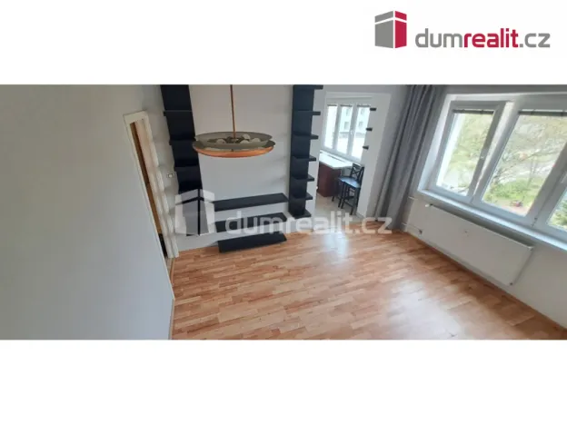 Pronájem bytu 2+kk, Praha - Břevnov, Pod Královkou, 50 m2