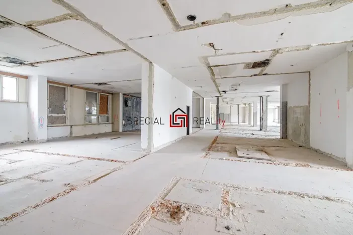Prodej obchodního prostoru, Orlová, Masarykova třída, 1570 m2