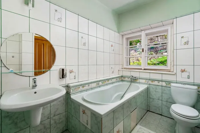 Prodej rodinného domu, Želiv, 180 m2