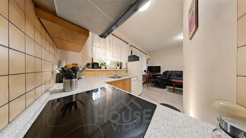 Prodej bytu 2+kk, Praha - Dolní Chabry, 52 m2