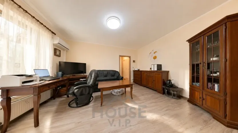 Prodej bytu 2+kk, Praha - Dolní Chabry, 52 m2