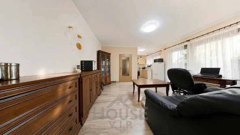 Prodej bytu 2+kk, Praha - Dolní Chabry, 52 m2