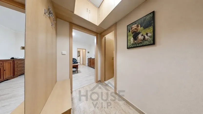 Prodej bytu 2+kk, Praha - Dolní Chabry, 52 m2