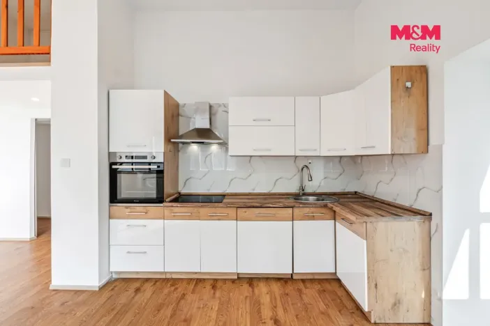 Pronájem bytu 2+kk, Chlumec, Ústecká, 65 m2