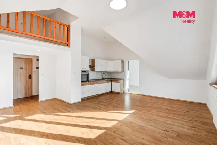 Pronájem bytu 2+kk, Chlumec, Ústecká, 65 m2