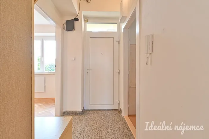 Pronájem bytu 2+kk, Brno, Ypsilantiho, 45 m2