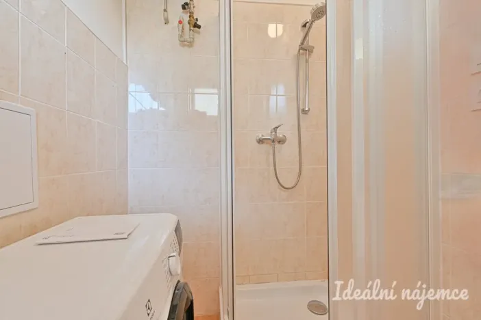 Pronájem bytu 2+kk, Brno, Ypsilantiho, 45 m2