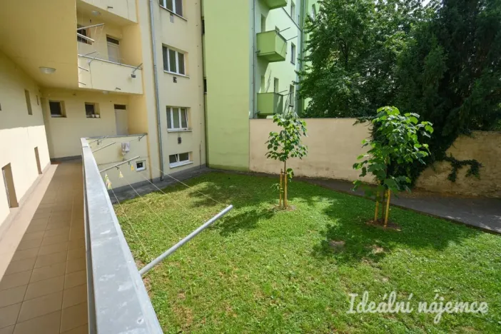 Pronájem bytu 2+kk, Brno, Ypsilantiho, 45 m2