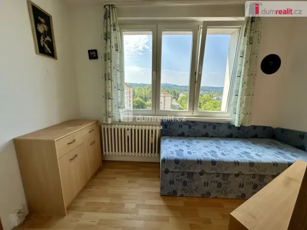 Pronájem bytu 1+1, Karlovy Vary - Rybáře, Mládežnická, 35 m2