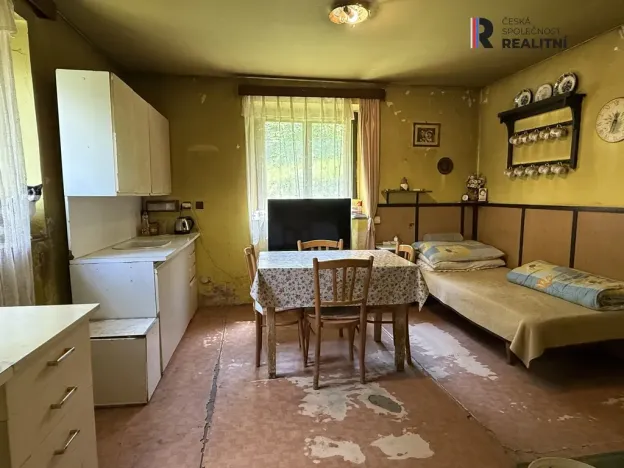 Prodej rodinného domu, Holedeč - Stránky, 90 m2