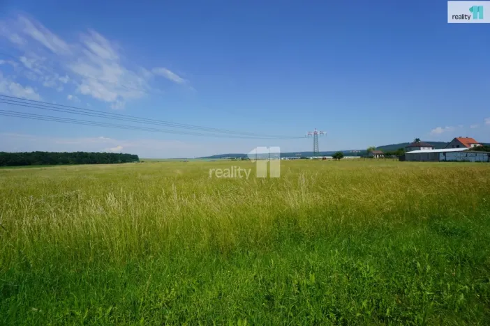 Pronájem skladu, Svojkovice, 328 m2