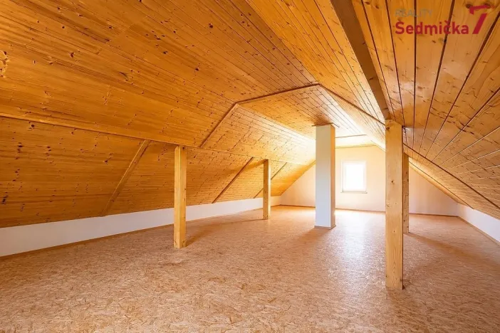 Prodej rodinného domu, Libice nad Doubravou, Kouzelná, 127 m2