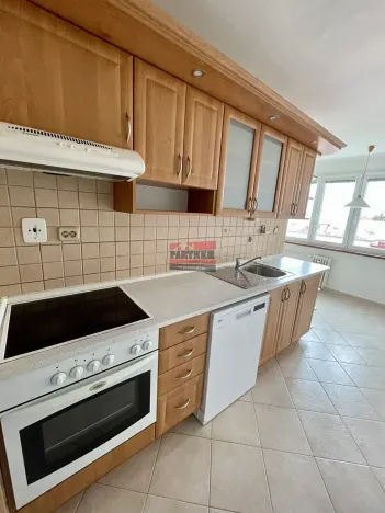 Pronájem bytu 3+1, Tábor, Čsl. armády, 69 m2