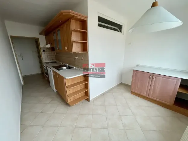 Pronájem bytu 3+1, Tábor, Čsl. armády, 69 m2