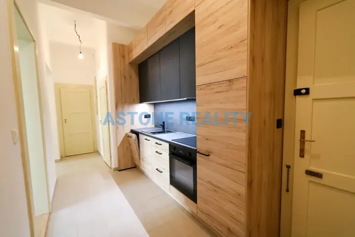 Pronájem bytu 2+kk, Praha - Vršovice, Bulharská, 58 m2