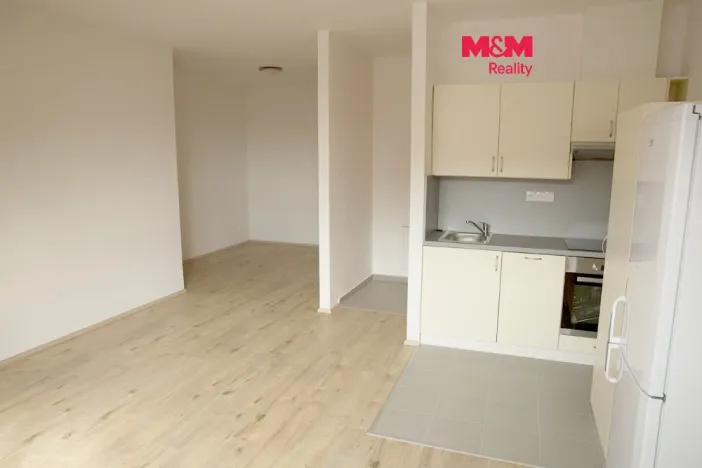 Pronájem bytu 1+kk, Slaný, Wilsonova, 38 m2