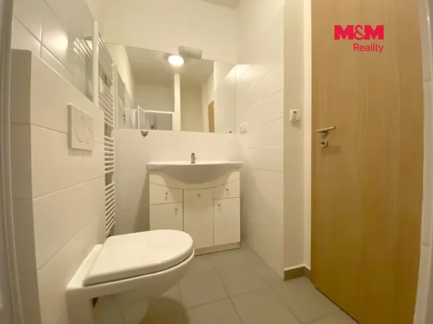 Pronájem bytu 1+kk, Slaný, Wilsonova, 38 m2