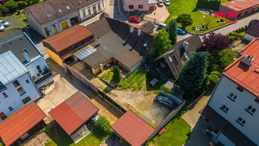Prodej ubytování, Lomnice nad Popelkou, Poděbradova, 600 m2