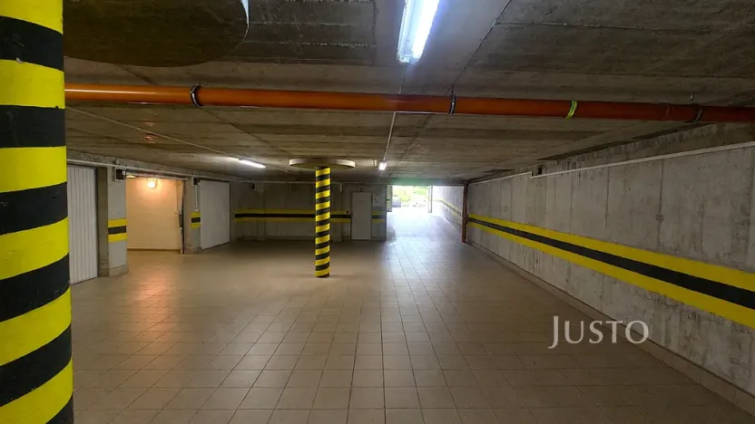 Pronájem garáže, Písek, Gregorova, 16 m2