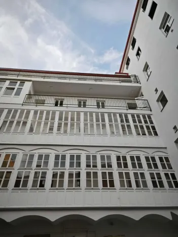 Pronájem bytu 2+kk, Praha - Libeň, Turnovská, 33 m2
