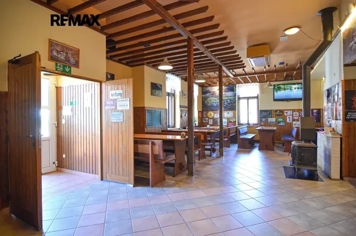 Prodej restaurace, Koryčany, Zámecká, 320 m2