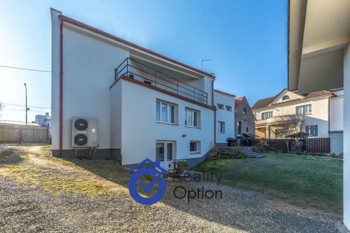 Prodej vícegeneračního domu, Kostelec nad Černými lesy - Kostelec nad Černými Lesy, Pražská, 361 m2