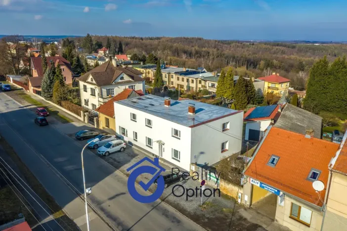 Prodej vícegeneračního domu, Kostelec nad Černými lesy - Kostelec nad Černými Lesy, Pražská, 361 m2