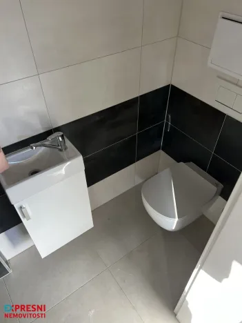 Prodej bytu 3+kk, Praha - Lochkov, K Lahovské, 104 m2