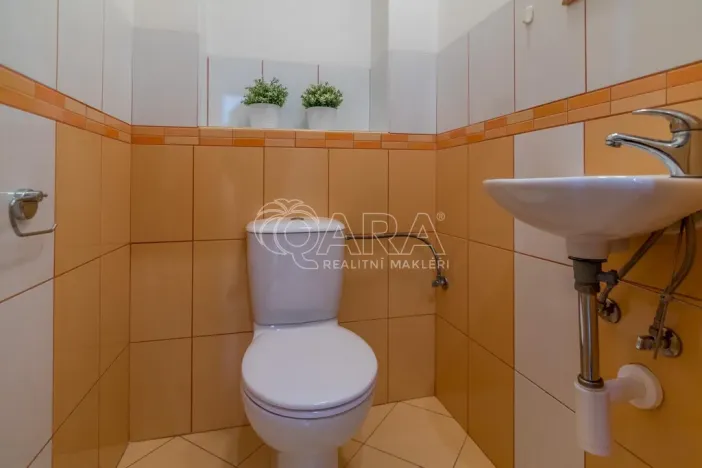 Prodej bytu 3+kk, Dolní Břežany, 135 m2