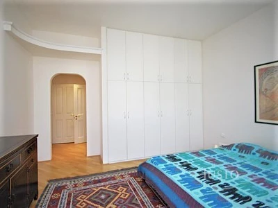 Pronájem bytu 3+1, Praha, Janáčkovo nábřeží, 83 m2
