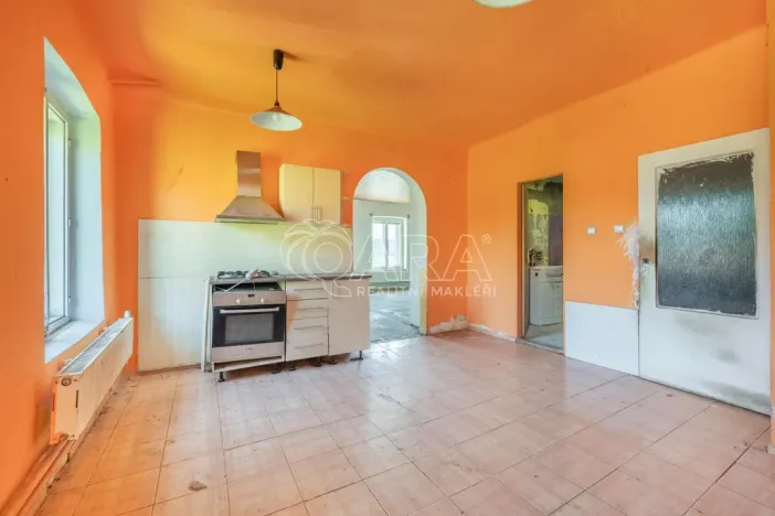 Prodej rodinného domu, Mšec, U Lípy, 814 m2