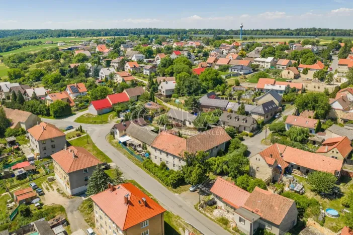 Prodej rodinného domu, Mšec, U Lípy, 814 m2