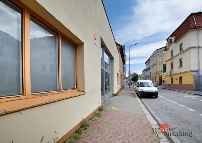 Pronájem obchodního prostoru, České Budějovice - České Budějovice 3, Otakarova, 400 m2