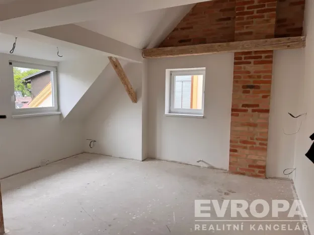 Prodej bytu 2+kk, Jablonec nad Nisou, Sokolí, 43 m2