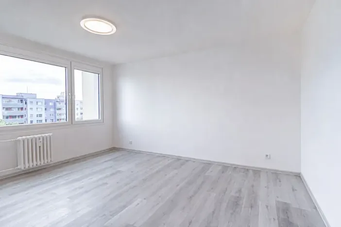 Pronájem bytu 1+kk, Mladá Boleslav, Zalužanská, 25 m2