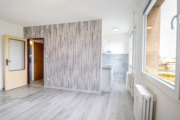 Pronájem bytu 1+kk, Mladá Boleslav, Zalužanská, 25 m2