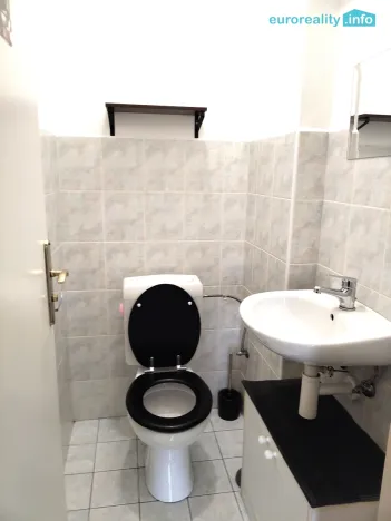 Prodej bytu 2+1, Habartov, Karla Čapka, 72 m2