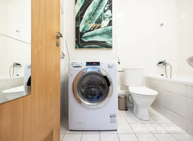 Pronájem bytu 1+kk, Praha - Hostivař, Vladycká, 28 m2