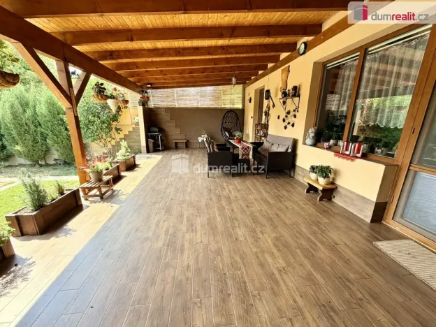 Prodej rodinného domu, Dubňany, V. Nezvala, 184 m2