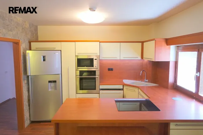Prodej obchodního prostoru, Třebechovice pod Orebem, Pardubická, 293 m2