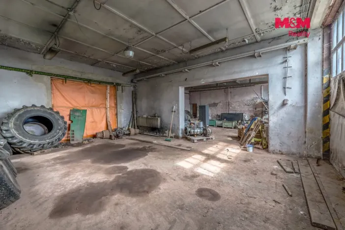 Prodej zemědělského objektu, Nová Ves nad Popelkou, 1427 m2