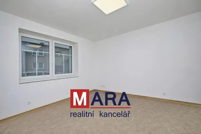 Pronájem bytu 1+kk, Olomouc, Přichystalova, 36 m2